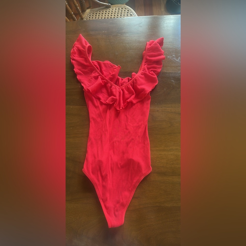 Women's Ruffled Wilfred Body suit